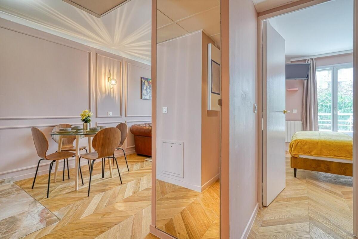 Melody Suite In Paris Courbevoie Buitenkant foto