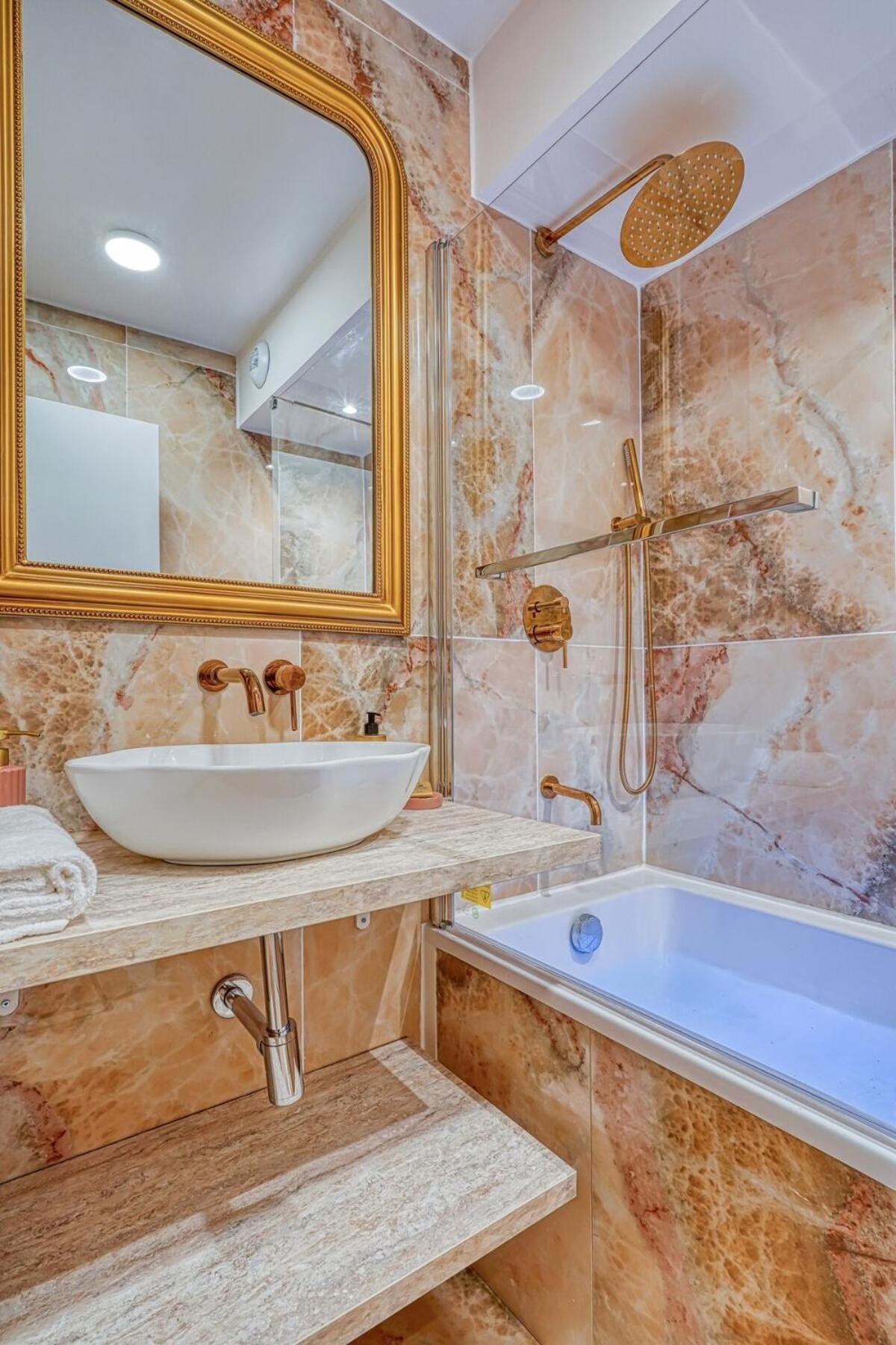 Melody Suite In Paris Courbevoie Buitenkant foto